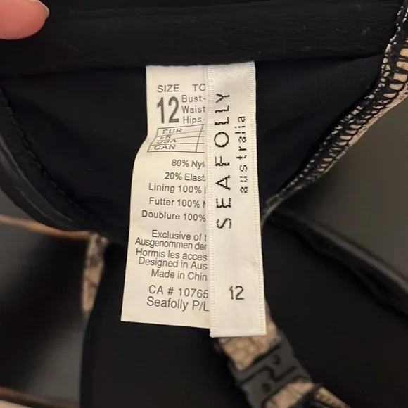 Seafolly Australia snakeskin bathing suit top - Picture 3 of 3